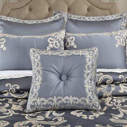 Throw Pillows